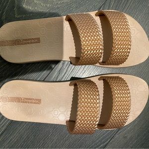 Ipanema waterproof sandals